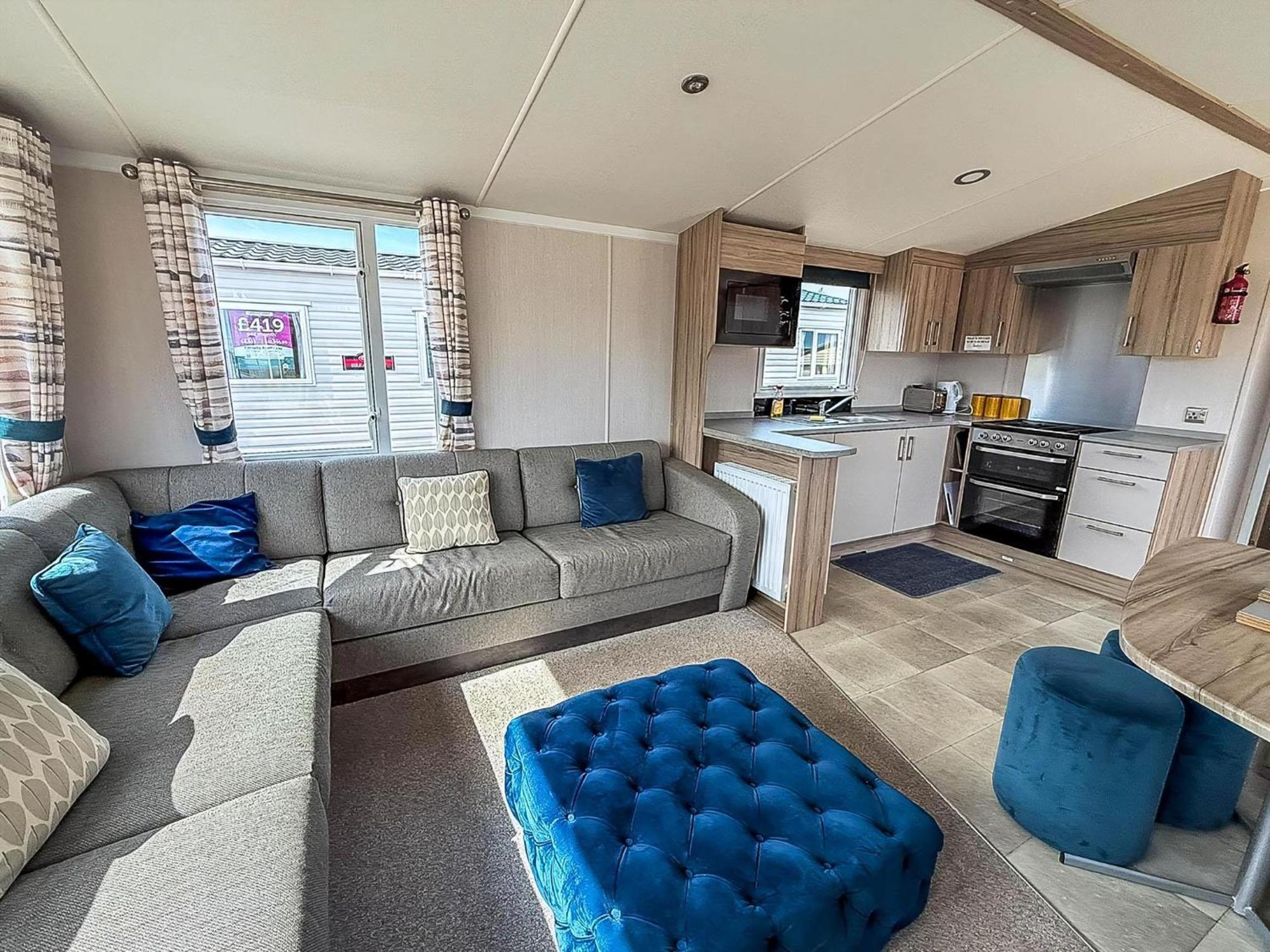 לאות' 6 Berth Caravan With Decking At Sunnydale Holiday Park Ref 35243Kg מראה חיצוני תמונה